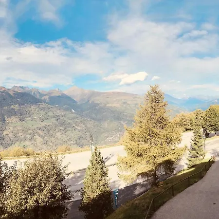 Renove Aux Pieds Avec Vue Vallee